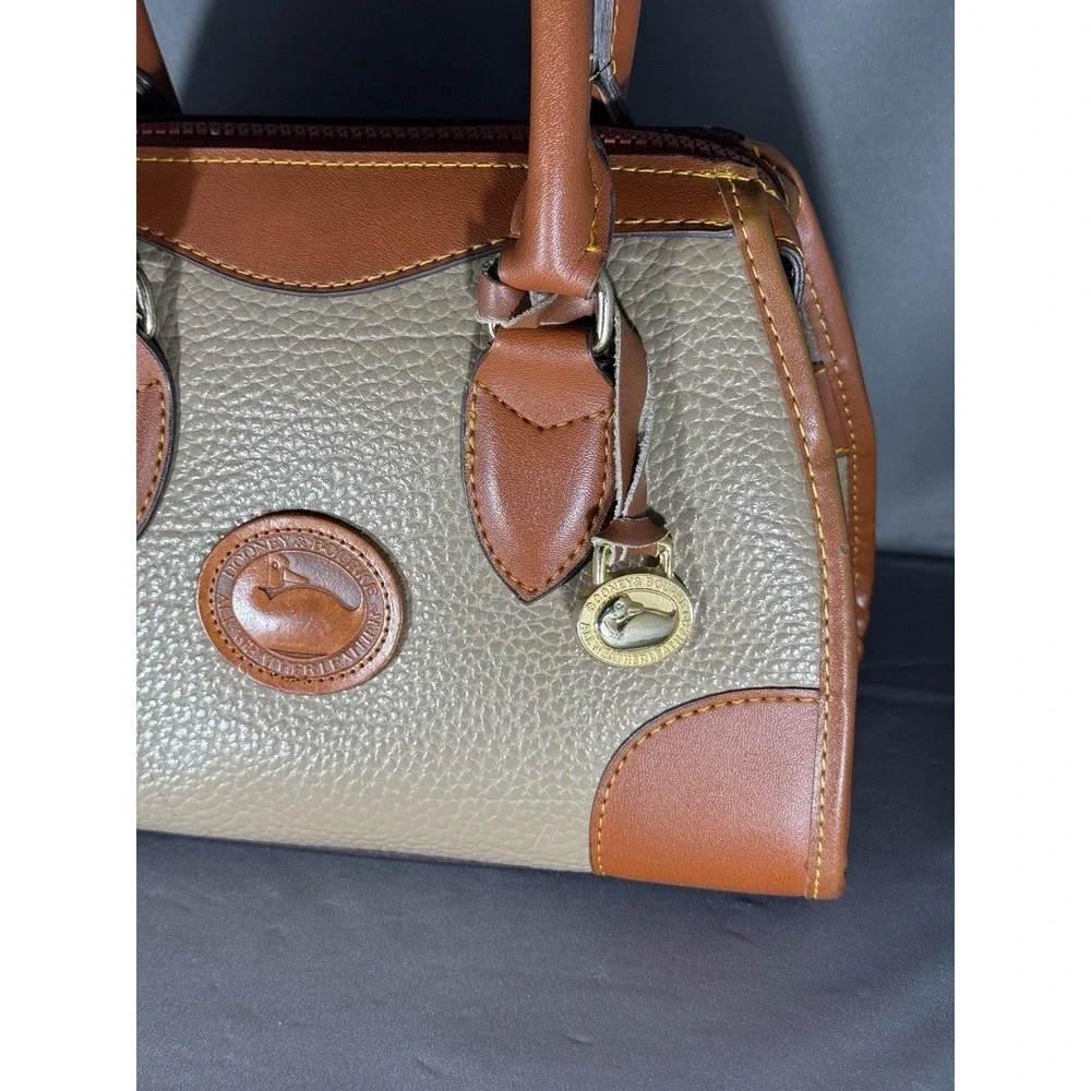 DOONEY & BOURKE Olive Tan Leather Signature Doctor Satchel Bag Made in USA